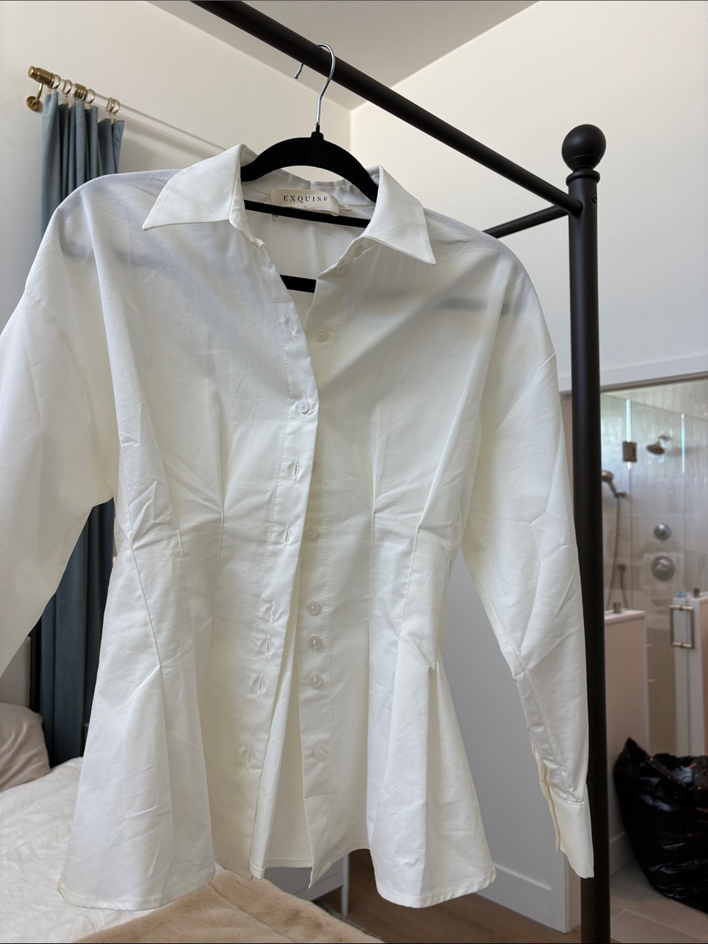 Exquisite Women's White Button-Down Shirt - Tailored Peplum Style